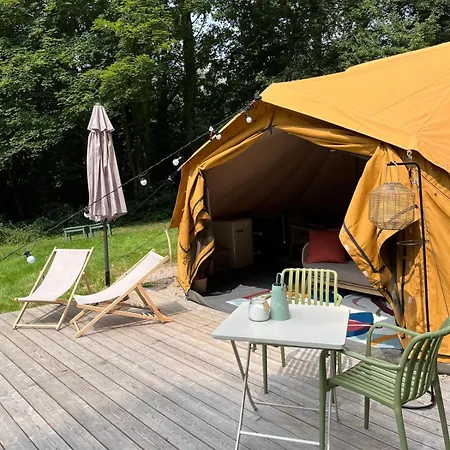 Οργανωμένο κάμπινγκ Glamping Du Manoir De La Douve Heuvelland